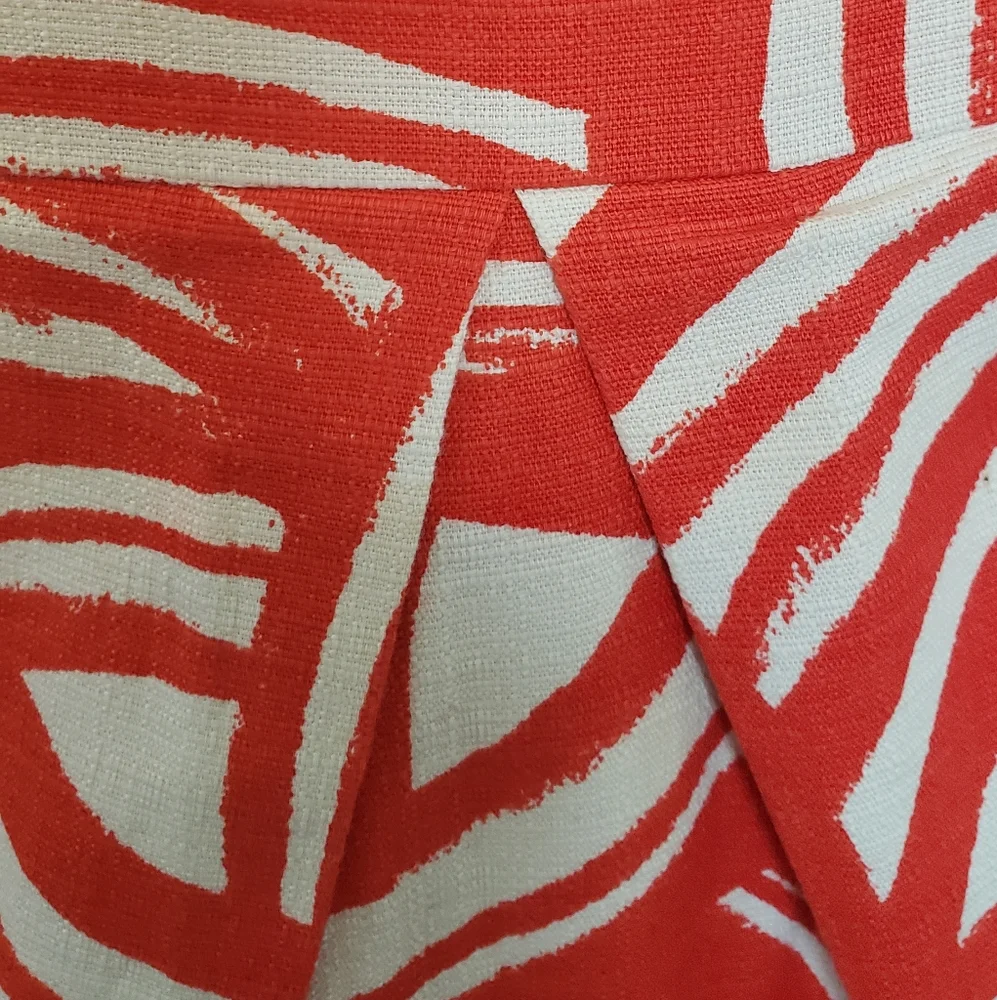 Red brushstroke sundress by Banana republic - Picture 2 of 10